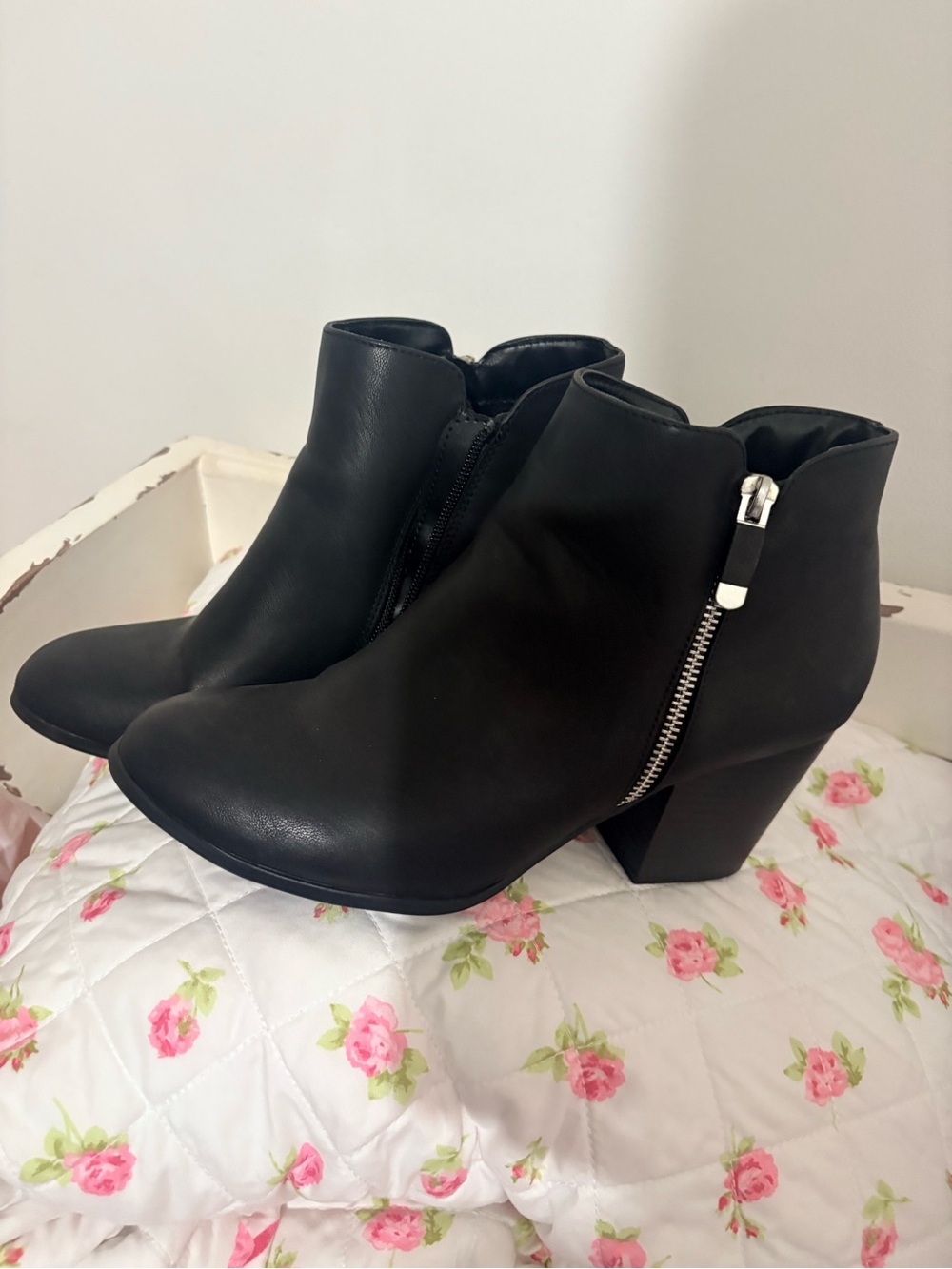 Style & Co. Black Side-Zip Block Heel Ankle Booties
